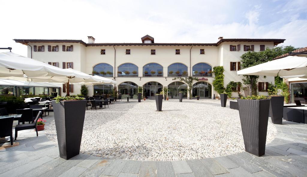 Hotel Cascina Canova Uggiate Eksteriør bilde