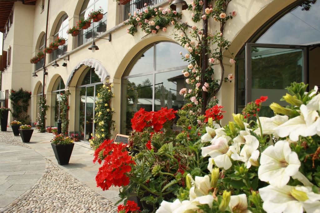 Hotel Cascina Canova Uggiate Eksteriør bilde