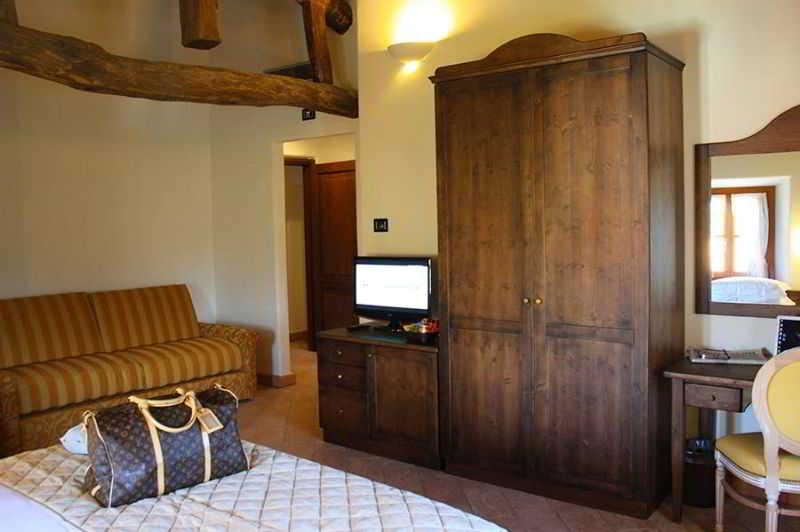 Hotel Cascina Canova Uggiate Eksteriør bilde