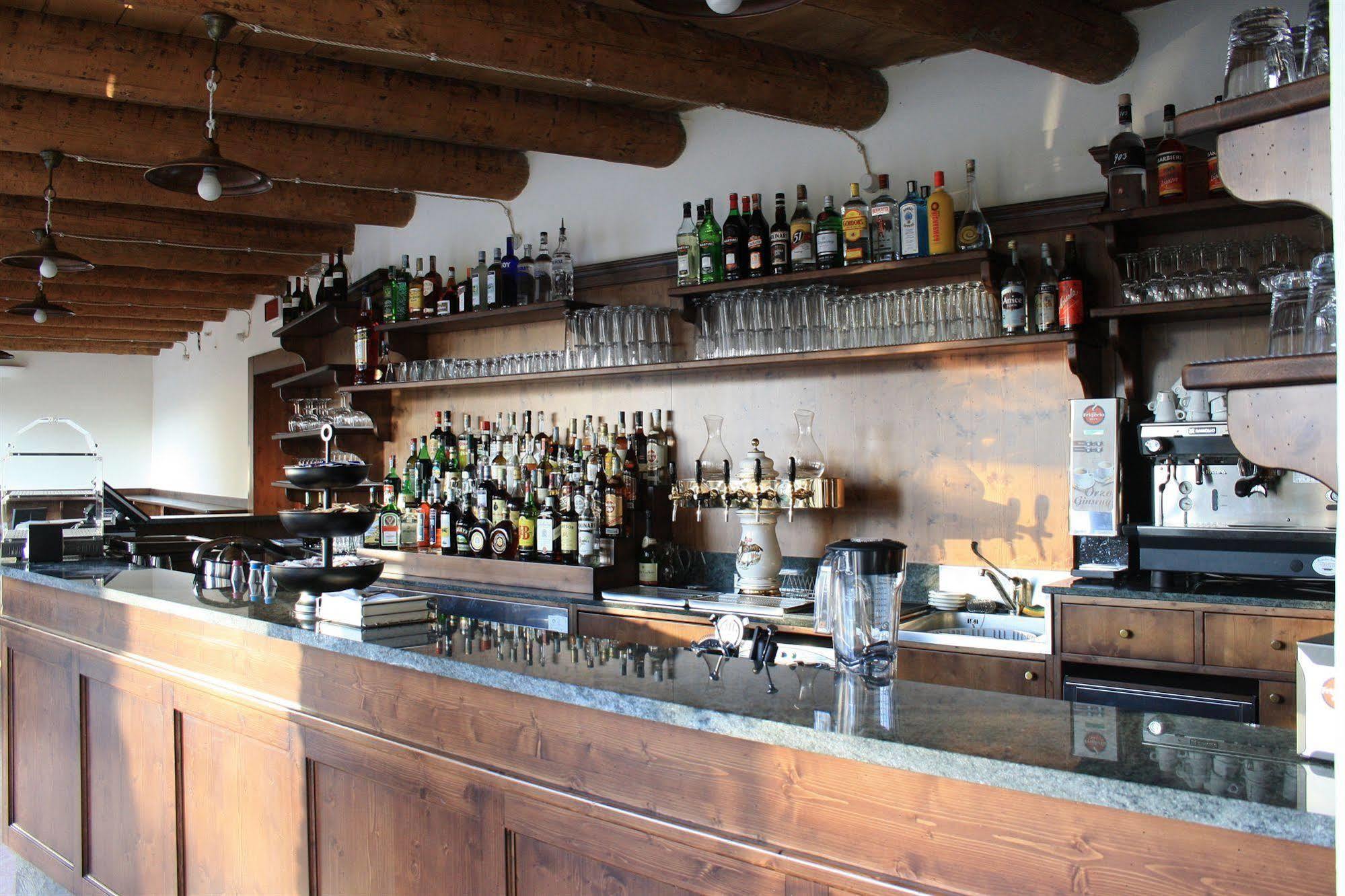 Hotel Cascina Canova Uggiate Eksteriør bilde